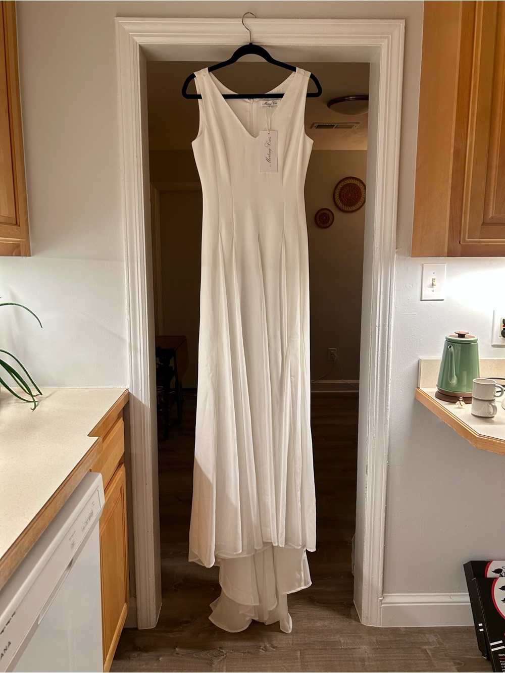 Merlong Cres Froya Wedding dress (with train)